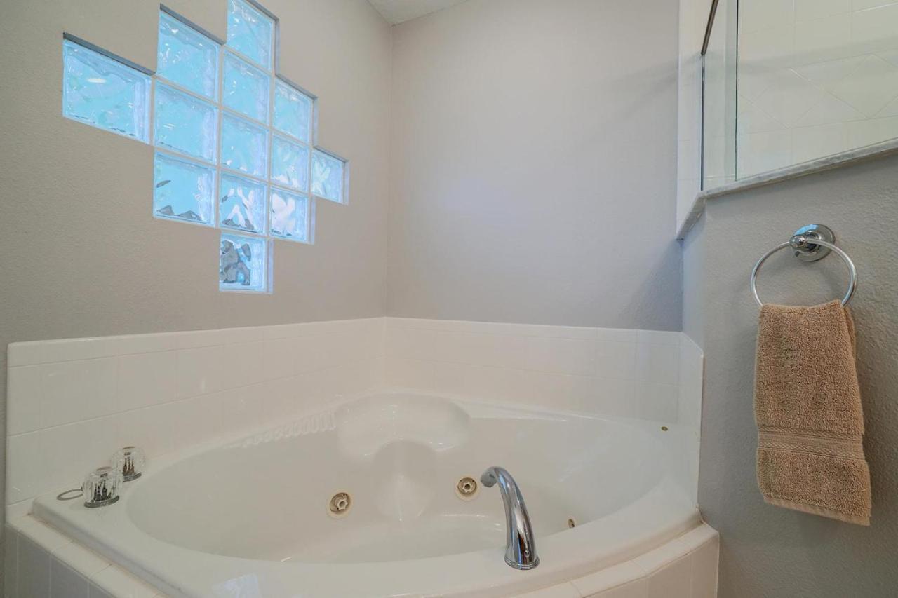 3 Bedroom 2 Bath Oceanwalk Condo With Estuary Views New Smyrna Beach Exterior photo